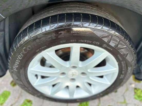 PEUGEOT-308-1.6 ACTIVE 16V FLEX 4P MANUAL PEUGEOT-308-2013