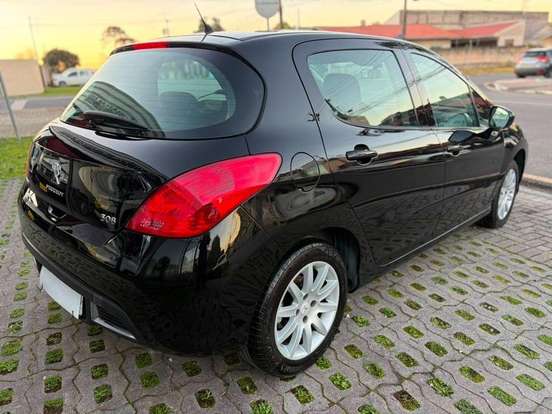 PEUGEOT-308-2013