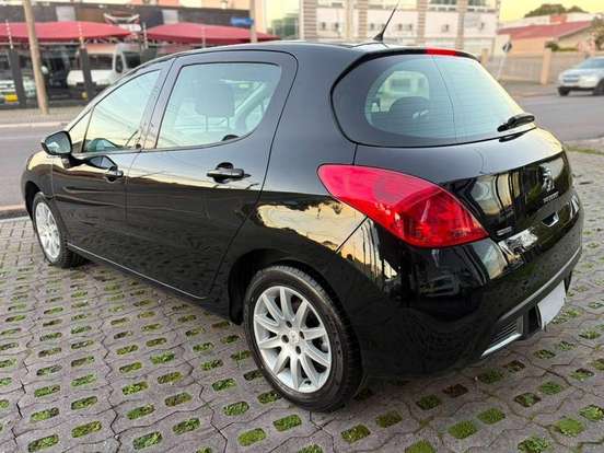 PEUGEOT-308-2013