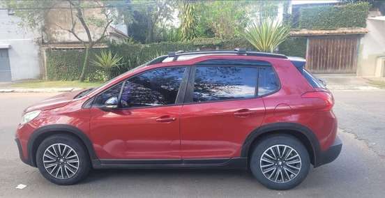 PEUGEOT-2008-2019