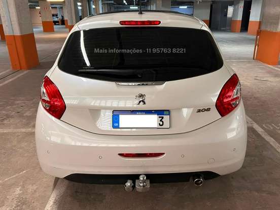 PEUGEOT-208-1.6 GRIFFE 16V FLEX 4P AUTOMÁTICO PEUGEOT-208-2014