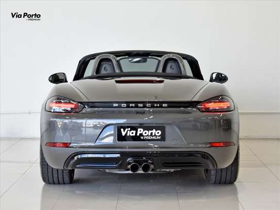 PORSCHE-718-2024