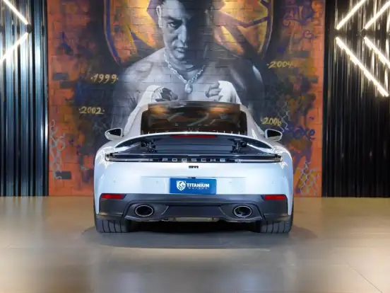 PORSCHE-911-2025