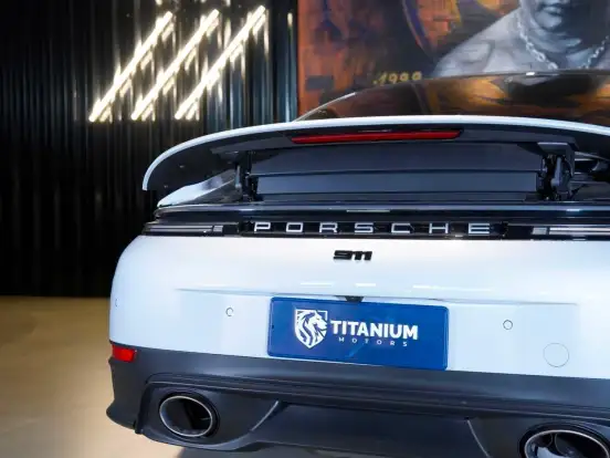 PORSCHE-911-2025