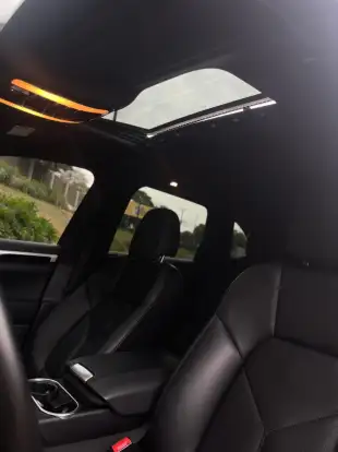 PORSCHE-CAYENNE-2017