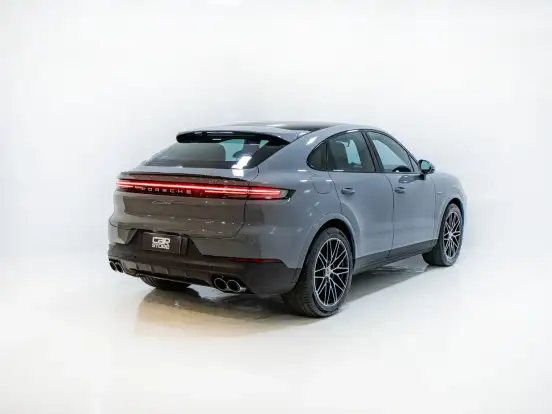 PORSCHE-CAYENNE-2024