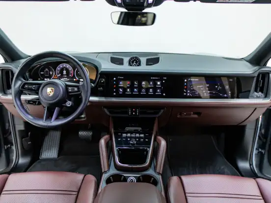 PORSCHE-CAYENNE-2024