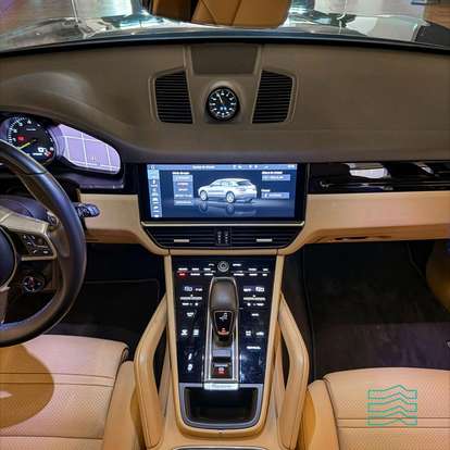 PORSCHE-CAYENNE-2019