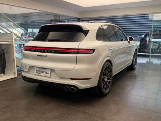 PORSCHE-CAYENNE-3.0 V6 S E-HYBRID AWD TIPTRONIC S PORSCHE-CAYENNE-2024
