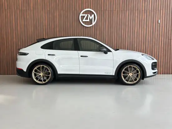 PORSCHE-CAYENNE-2022