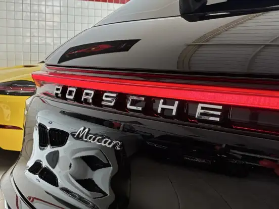 PORSCHE-MACAN-2.0 16V GASOLINA 4P AUTOMÁTICO PORSCHE-MACAN-2020
