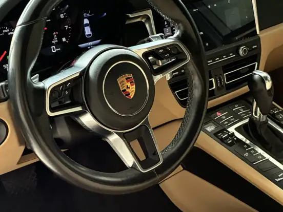 PORSCHE-MACAN-2.0 16V GASOLINA 4P AUTOMÁTICO PORSCHE-MACAN-2020