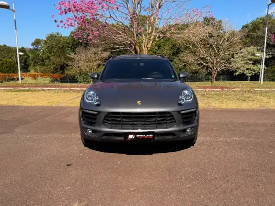 PORSCHE-MACAN-2015