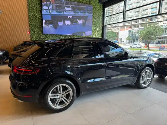 PORSCHE-MACAN-2.0 16V GASOLINA 4P AUTOMÁTICO PORSCHE-MACAN-2016