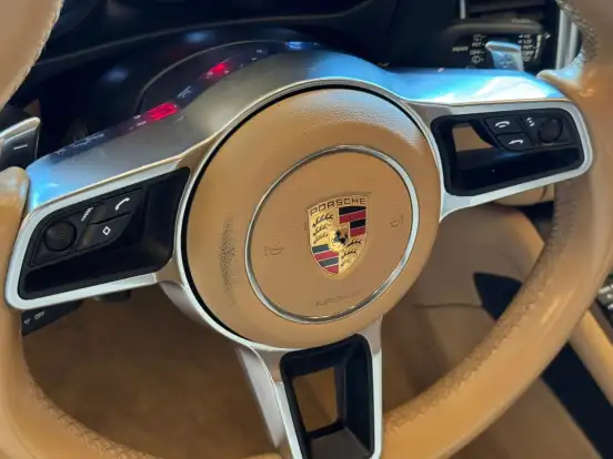 PORSCHE-MACAN-2.0 16V GASOLINA 4P AUTOMÁTICO PORSCHE-MACAN-2016