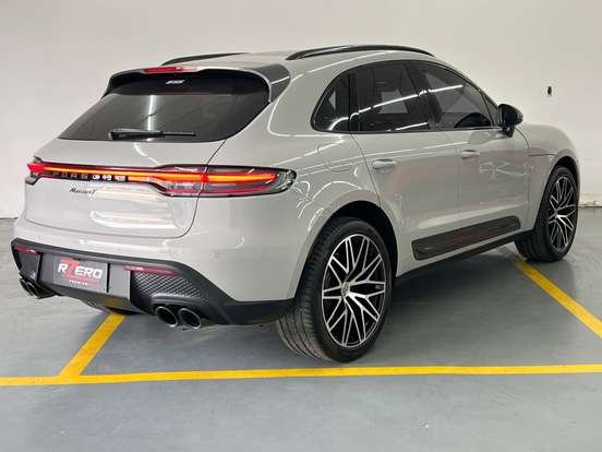 PORSCHE-MACAN-2023