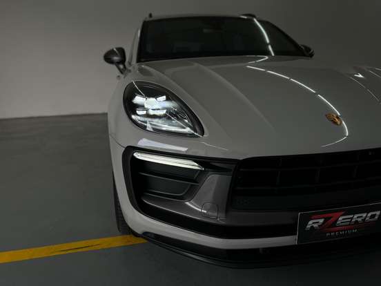 PORSCHE-MACAN-2023