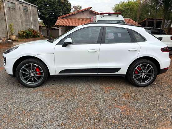 PORSCHE-MACAN-2.0 16V GASOLINA 4P AUTOMÁTICO PORSCHE-MACAN-2016