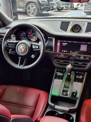 PORSCHE-MACAN-2023