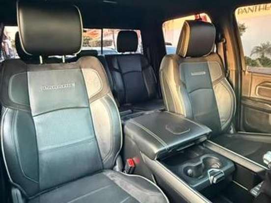 RAM-2500-6.7 I6 TURBO DIESEL LARAMIE NIGHT EDITION CD 4X4 AUTOMÁTICO RAM-2500-2024