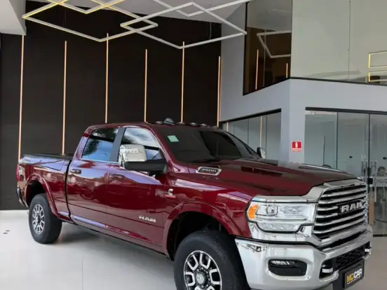 RAM-3500-6.7 I6 TURBO DIESEL LIMITED LONGHORN CD 4X4 AUTOMÁTICO RAM-3500-2024