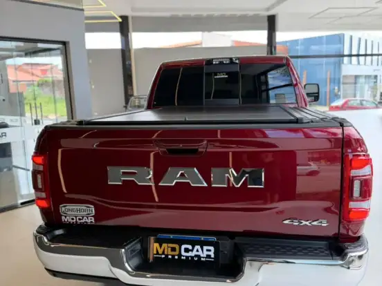 RAM-3500-6.7 I6 TURBO DIESEL LIMITED LONGHORN CD 4X4 AUTOMÁTICO RAM-3500-2024