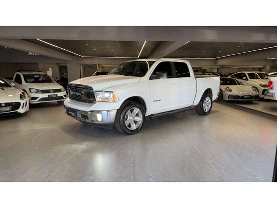 RAM-CLASSIC-5.7 V8 GASOLINA LARAMIE CD 4X4 AUTOMÁTICO RAM-CLASSIC-2023