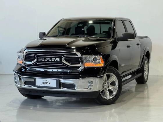 RAM CLASSIC 5.7 V8 GASOLINA LARAMIE CD 4X4 AUTOMÁTICO