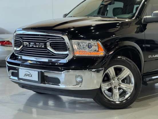 RAM-CLASSIC-5.7 V8 GASOLINA LARAMIE CD 4X4 AUTOMÁTICO RAM-CLASSIC-2023