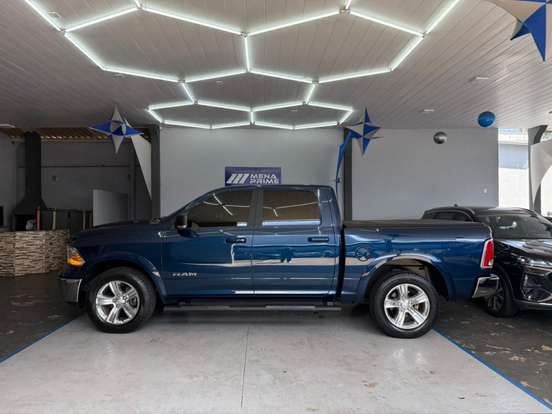 RAM-CLASSIC-5.7 V8 GASOLINA LARAMIE CD 4X4 AUTOMÁTICO RAM-CLASSIC-2023