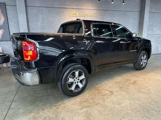 RAM-RAMPAGE-2.0 TURBO DIESEL LARAMIE 4X4 AUTOMÁTICO RAM-RAMPAGE-2023