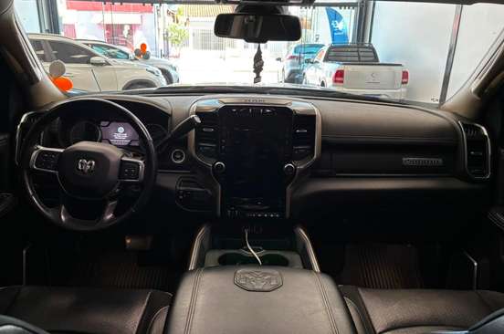 RAM-2500-6.7 I6 TURBO DIESEL LARAMIE CD 4X4 AUTOMÁTICO RAM-2500-2021