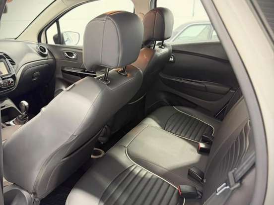 RENAULT-CAPTUR-2.0 16V HI-FLEX INTENSE AUTOMÁTICO RENAULT-CAPTUR-2018