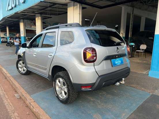 RENAULT-DUSTER-2024