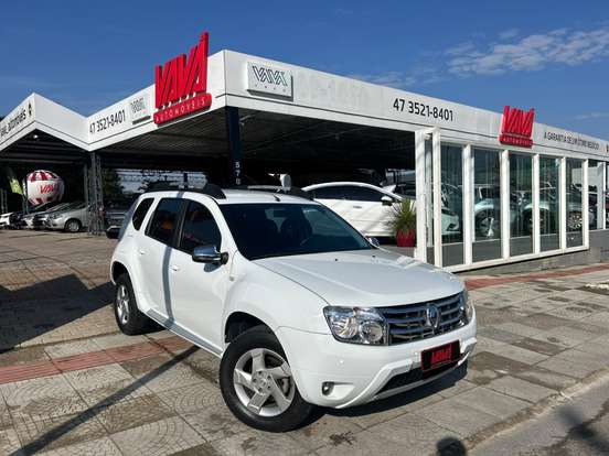 RENAULT-DUSTER-2014