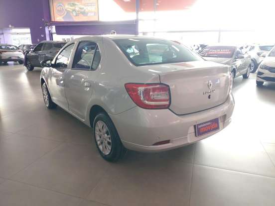 RENAULT-LOGAN-2024