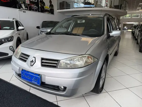 RENAULT MEGANE 1.6 DYNAMIQUE GRAND TOUR 16V FLEX 4P MANUAL