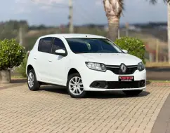 RENAULT SANDERO 1.0 EXPRESSION 16V FLEX 4P MANUAL RENAULT SANDERO 1.0 EXPRESSION 16V FLEX 4P MANUAL