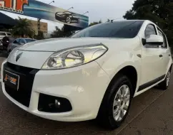 RENAULT SANDERO 1.0 EXPRESSION 16V FLEX 4P MANUAL RENAULT SANDERO 1.0 EXPRESSION 16V FLEX 4P MANUAL