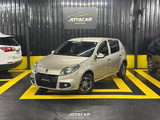 RENAULT SANDERO 1.0 EXPRESSION 16V FLEX 4P MANUAL