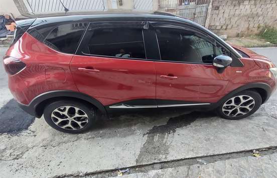RENAULT-CAPTUR-2020