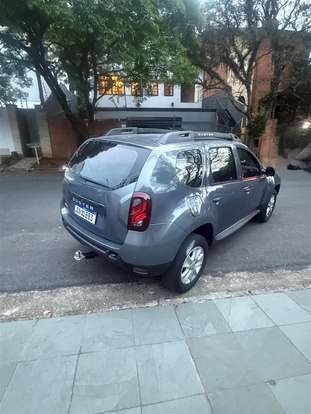 RENAULT-DUSTER-2018
