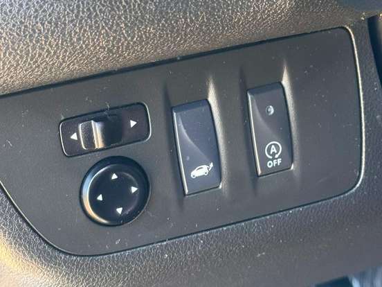 RENAULT-KWID-1.0 12V SCE FLEX INTENSE MANUAL RENAULT-KWID-2022