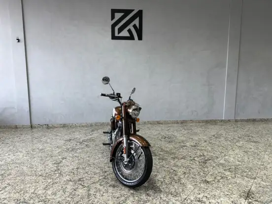 ROYAL ENFIELD-CLASSIC 350-2025