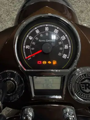 ROYAL ENFIELD-CLASSIC 350-2025