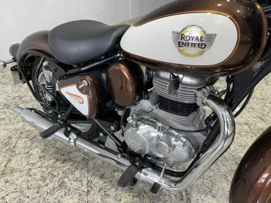 ROYAL ENFIELD-CLASSIC 350-2025