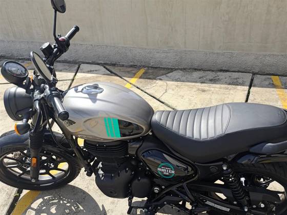 ROYAL ENFIELD HUNTER 350 