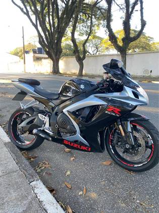 SUZUKI GSX-R750 SRAD 