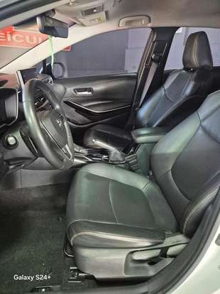 TOYOTA-COROLLA-2023