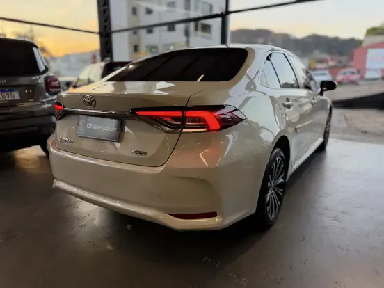 TOYOTA-COROLLA-2020